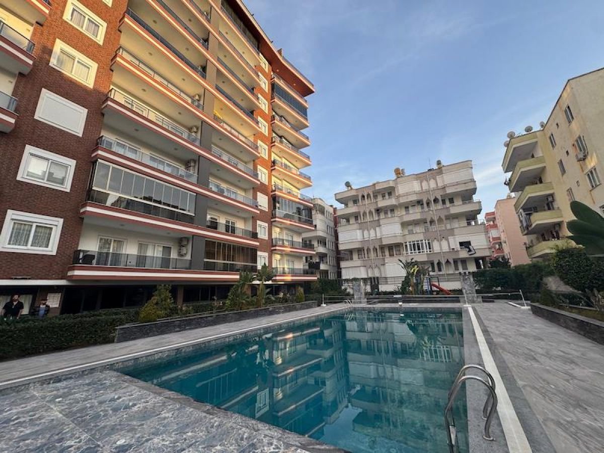 Совершенно новая квартира на продажу OF20